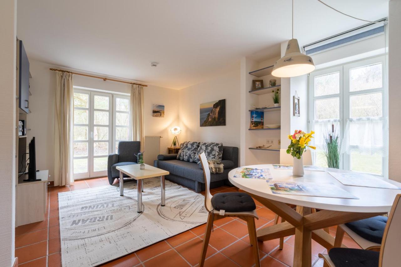 Feriendorf Rugana - Komfort Appartement Mit 1 Schlafzimmer Und Terrasse B47 Dranske Exterior foto